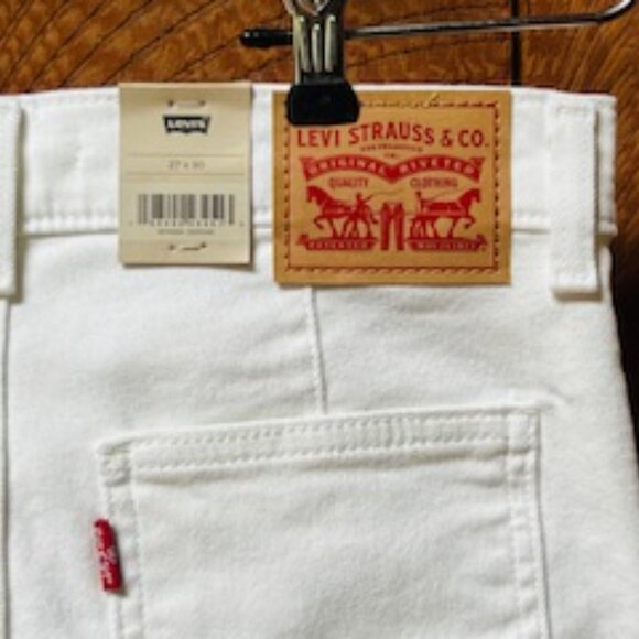 Levi's Tailored 724 HIgh Rise Straight Women's Jeans, Simply White, 27Wx30L, NWT - Picture 10 of 11